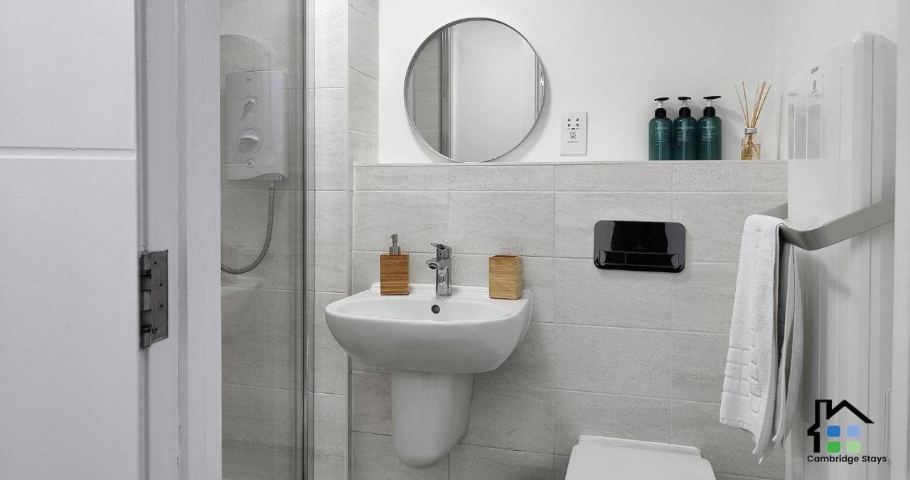 Cambridge Stays Central Apart Hotel 1Br Flats-Easy Walk To City Centre-Parking Екстериор снимка